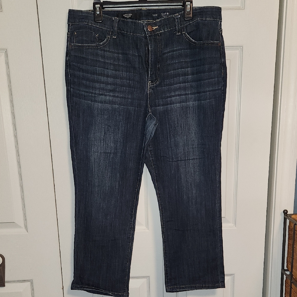 Vera Wang Denim Capris